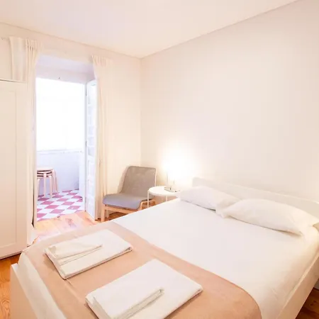 Living Arroios Apartament Lizbona